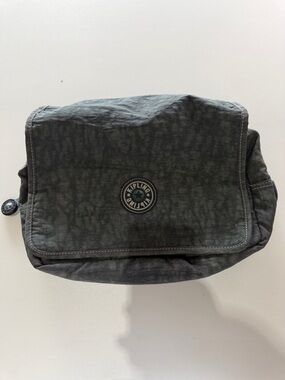 Kipling Men's Gray Toiletry Travel Pouch